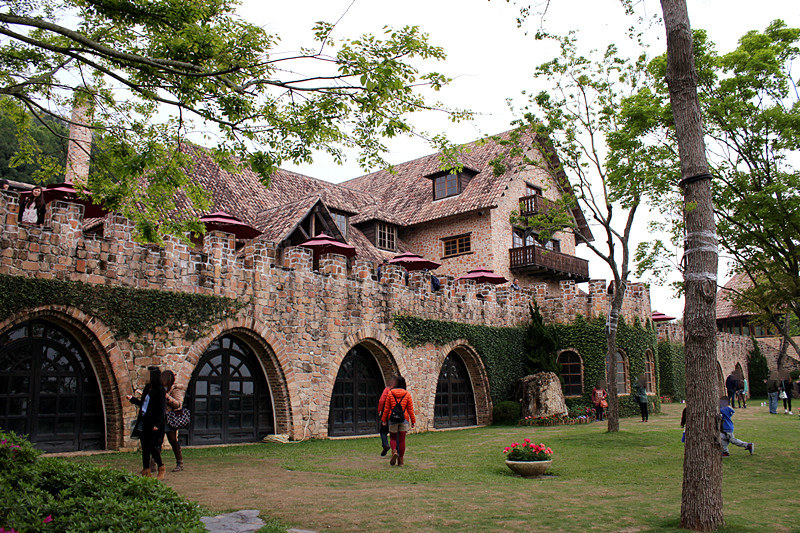 新社古堡莊園